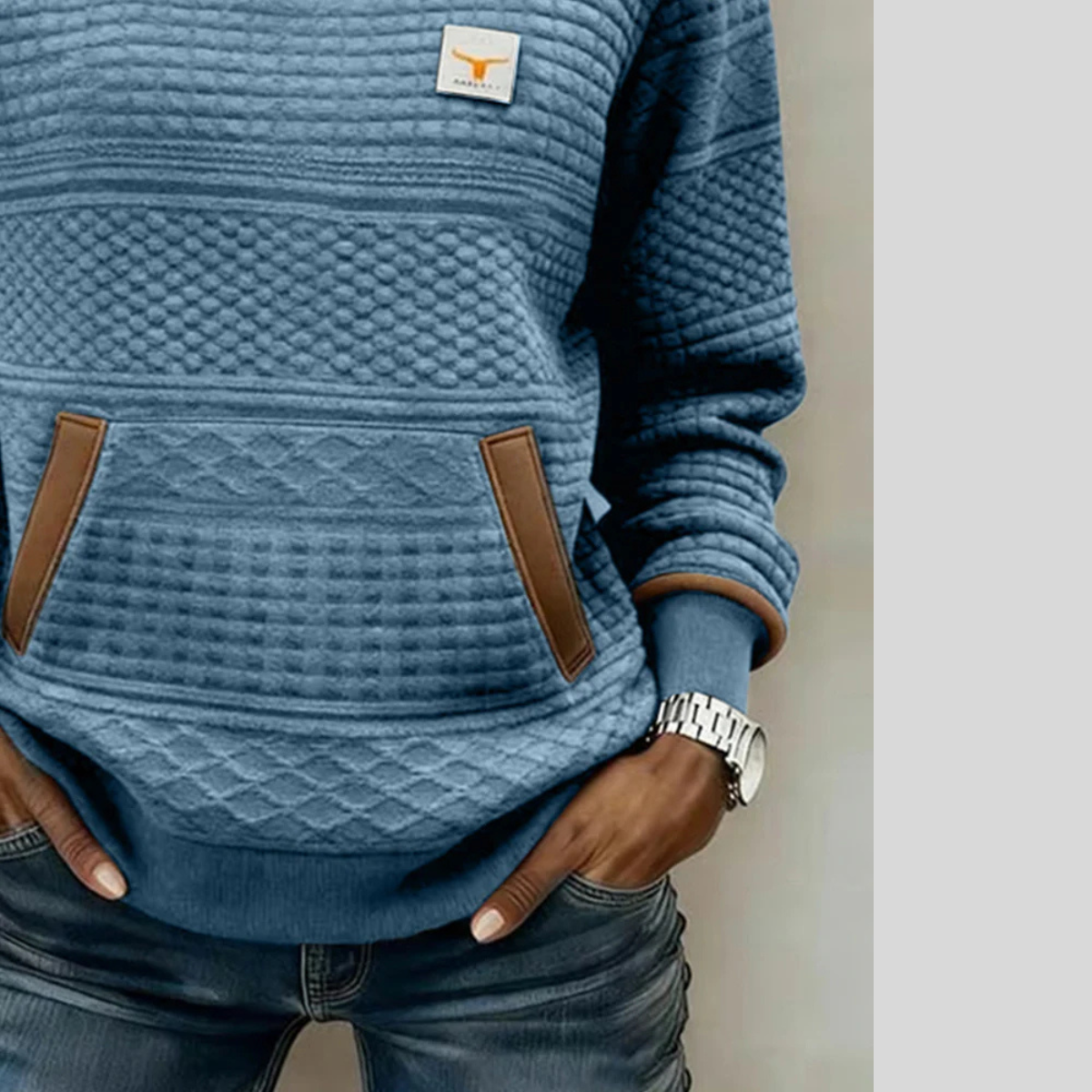 Fina | Sudadera Texturizada con Bolsillo Canguro