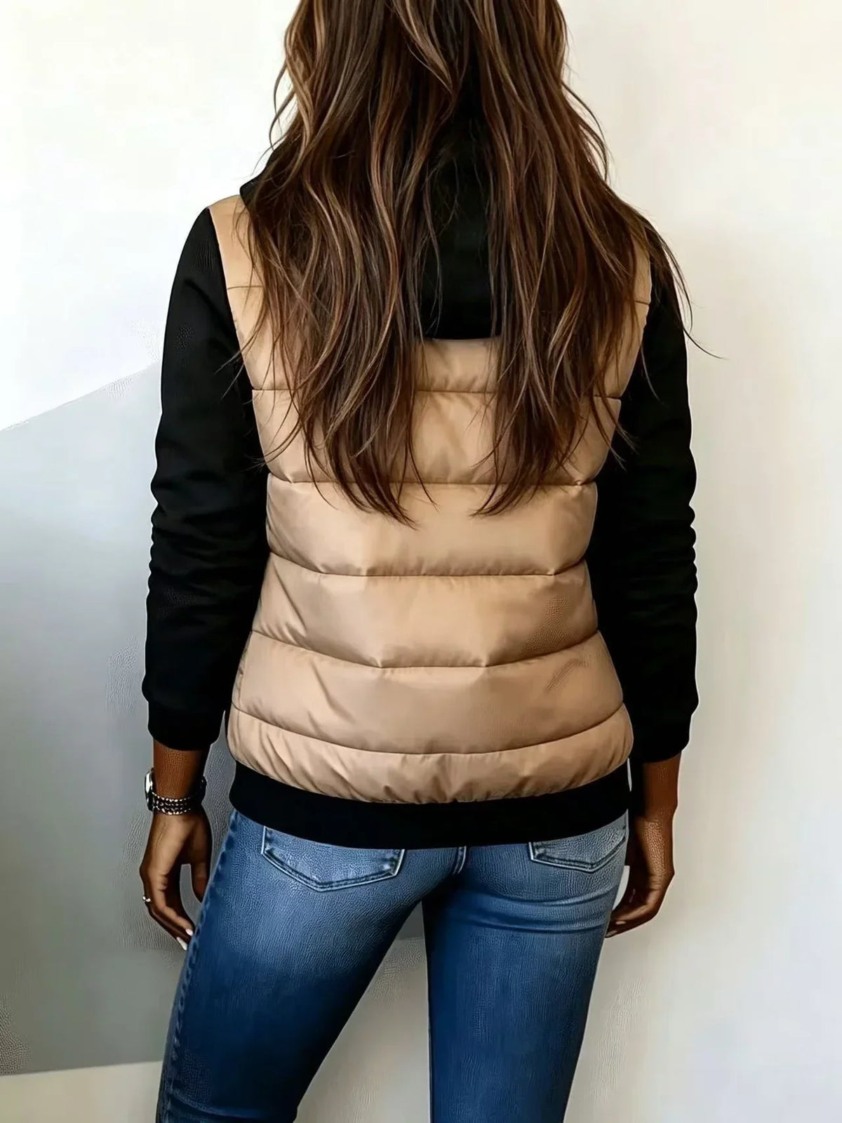 Nati | Chaqueta Acolchada con Capucha y Bloques de Color