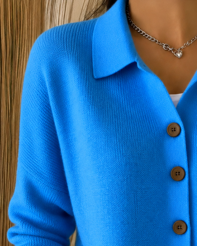 Rafaela | Chaqueta de Punto con Cuello Camisero y Botones