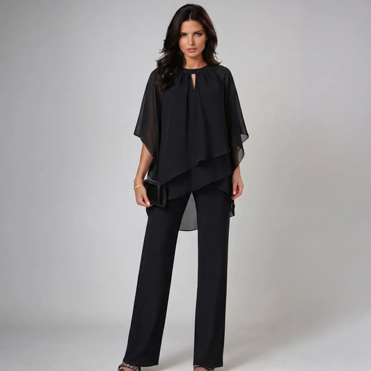Inmaculada | Conjunto de Top Asimétrico con Capas y Pantalón Recto